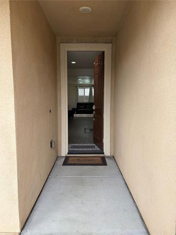 6111 Peregrine Drive, Jurupa Valley, CA 91752