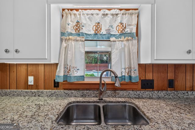 357 Lokchapee Drive, Macon, GA 31210