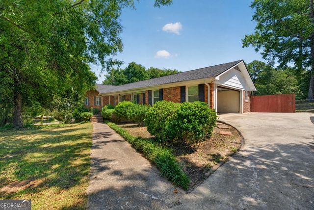 357 Lokchapee Drive, Macon, GA 31210