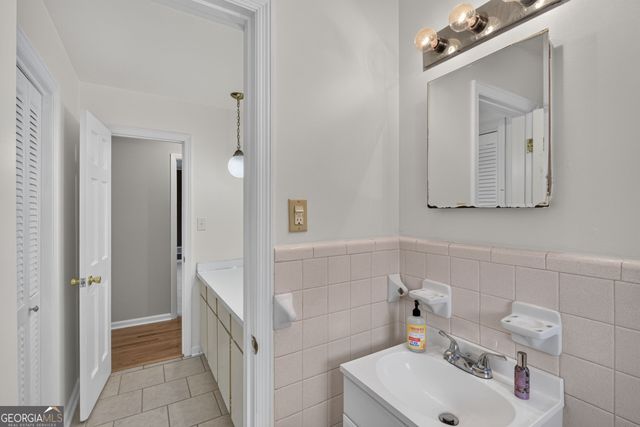 357 Lokchapee Drive, Macon, GA 31210