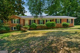357 Lokchapee Drive, Macon, GA 31210