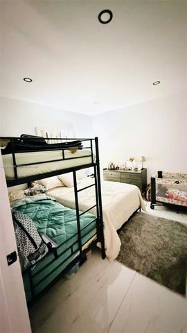 72x NW 171st St, Miami Gardens, FL 33169