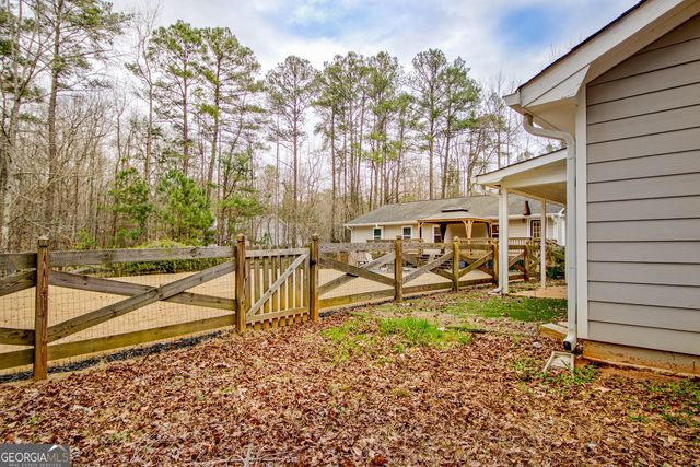 15 Glen Cannon Trail, Newnan, GA 30265