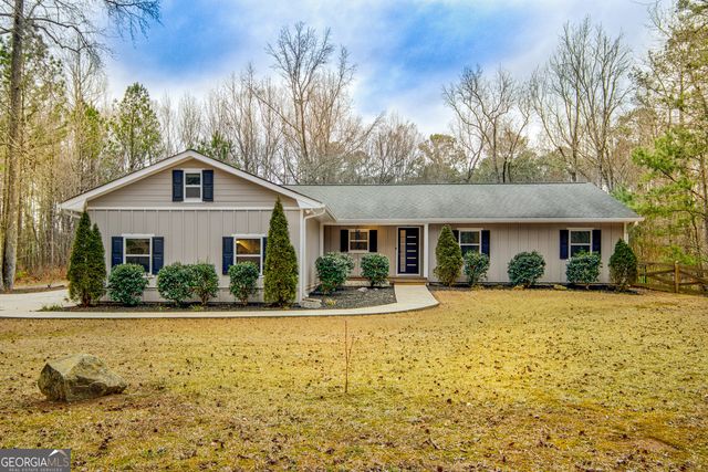 15 Glen Cannon Trail, Newnan, GA 30265