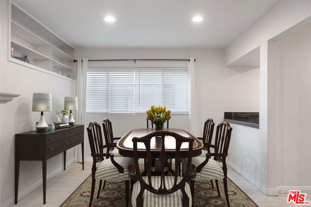 15325 Magnolia Boulevard 108, Sherman Oaks, CA 91403