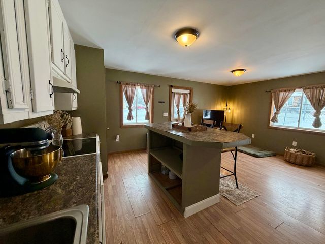 24 Moore Street, Champlain, NY 12919