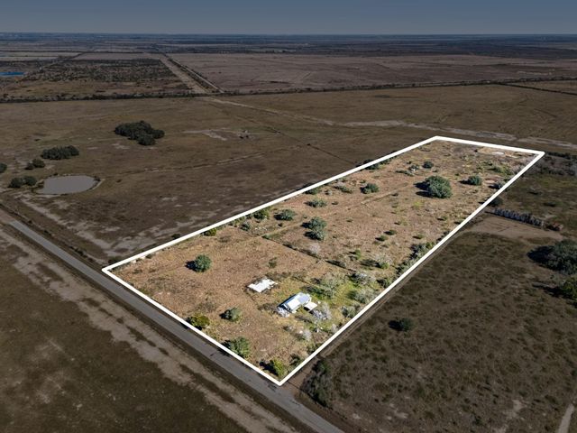 1187 & 1201 Ramsey Road, Alleyton, TX 78935