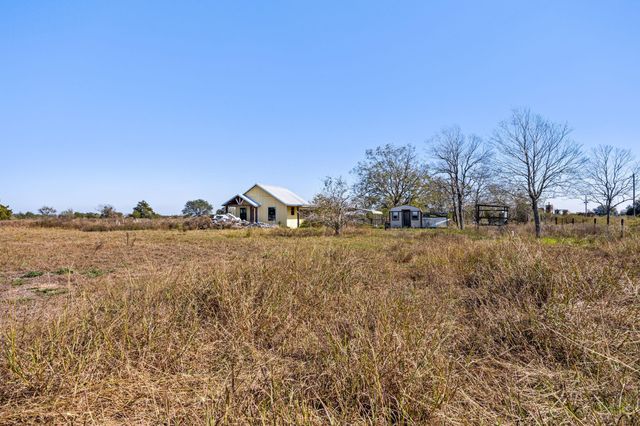 1187 & 1201 Ramsey Road, Alleyton, TX 78935