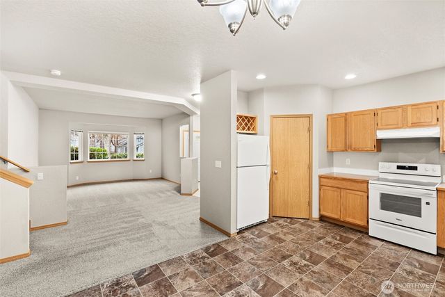 3607 Bittersweet Street SE, Olympia, WA 98501