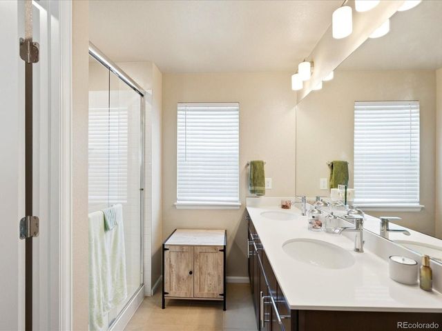 21239 E 62nd Ave, Aurora, CO 80019