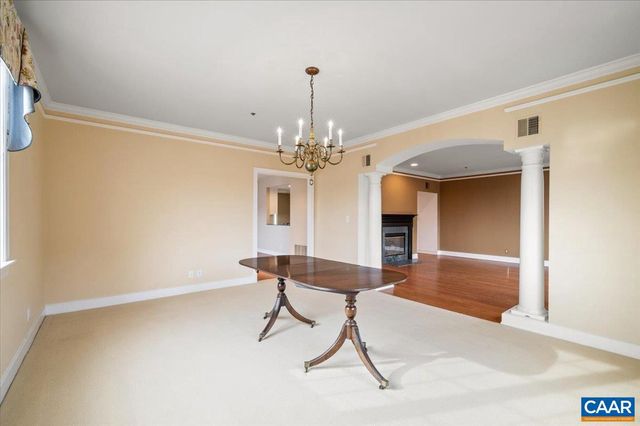 255 E JEFFERSON ST, Charlottesville, VA 22902