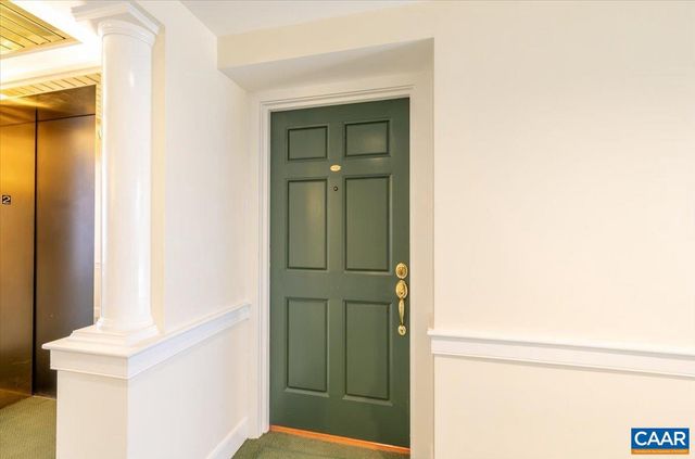 255 E JEFFERSON ST, Charlottesville, VA 22902