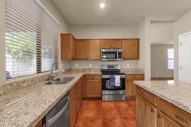 16660 N 174TH Avenue, Surprise, AZ 85388