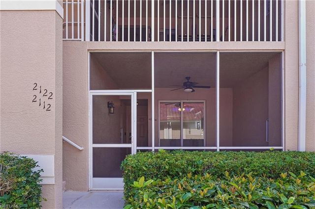2810 Cypress Trace CIR 2112, Naples, FL 34119