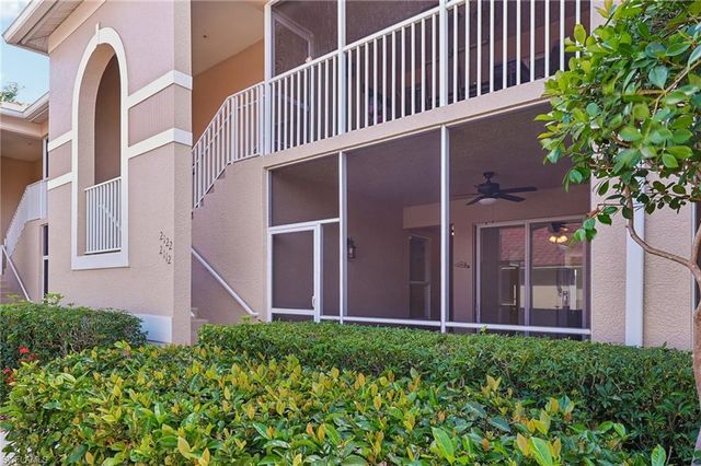 2810 Cypress Trace CIR 2112, Naples, FL 34119