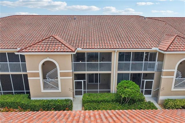 2810 Cypress Trace CIR 2112, Naples, FL 34119