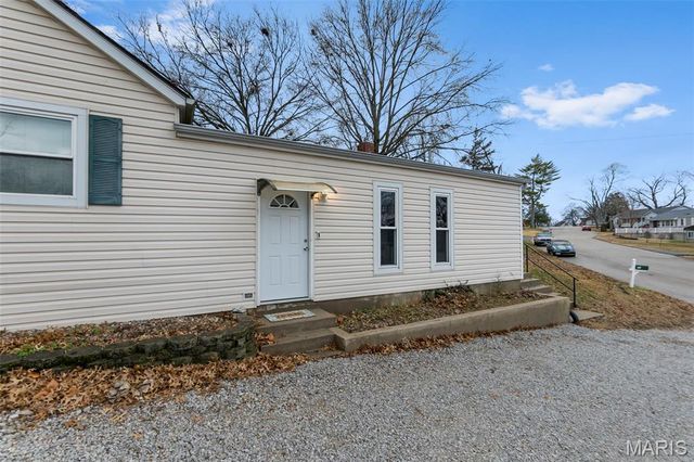 52 Linn Drive, Ste Genevieve, MO 63670