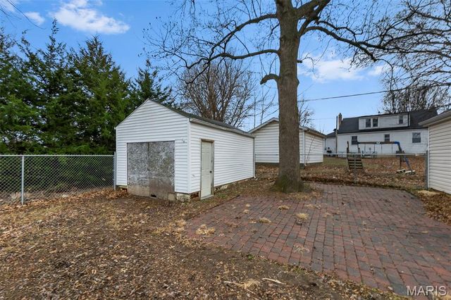 52 Linn Drive, Ste Genevieve, MO 63670