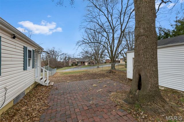 52 Linn Drive, Ste Genevieve, MO 63670