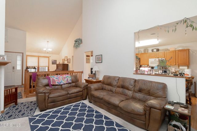 14633 Dexter Falls Road, Perrysburg, OH 43551