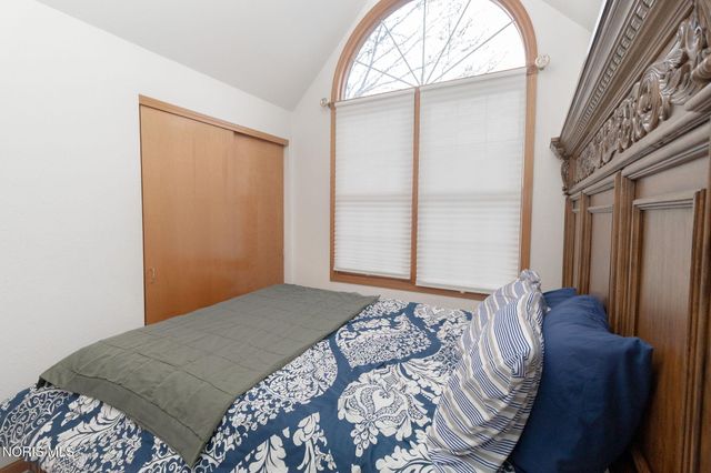 14633 Dexter Falls Road, Perrysburg, OH 43551