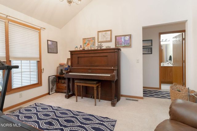 14633 Dexter Falls Road, Perrysburg, OH 43551