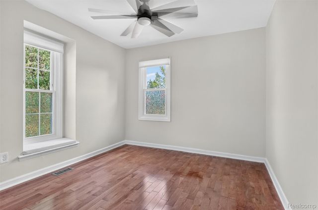 6182 Ledwin Drive, Troy, MI 48098