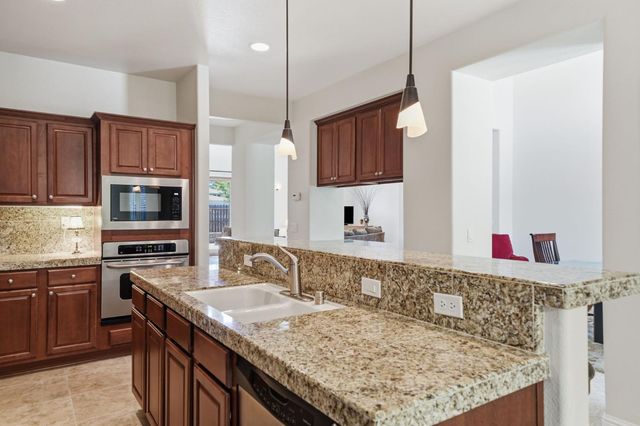 121 Nicolas Ct, Jackson, CA 95642