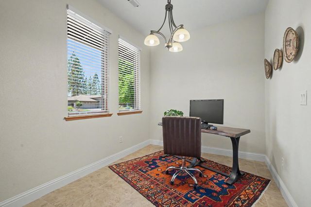 121 Nicolas Ct, Jackson, CA 95642