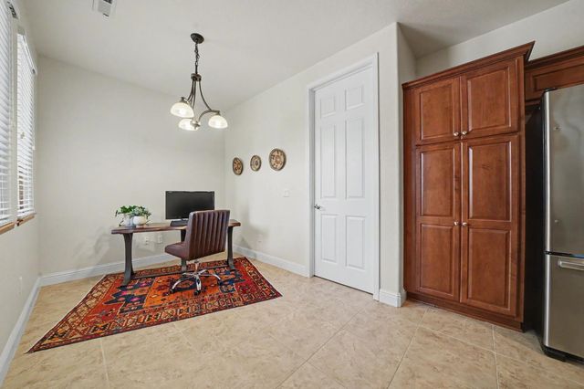 121 Nicolas Ct, Jackson, CA 95642