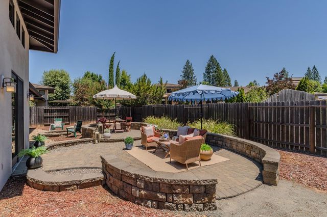 121 Nicolas Ct, Jackson, CA 95642