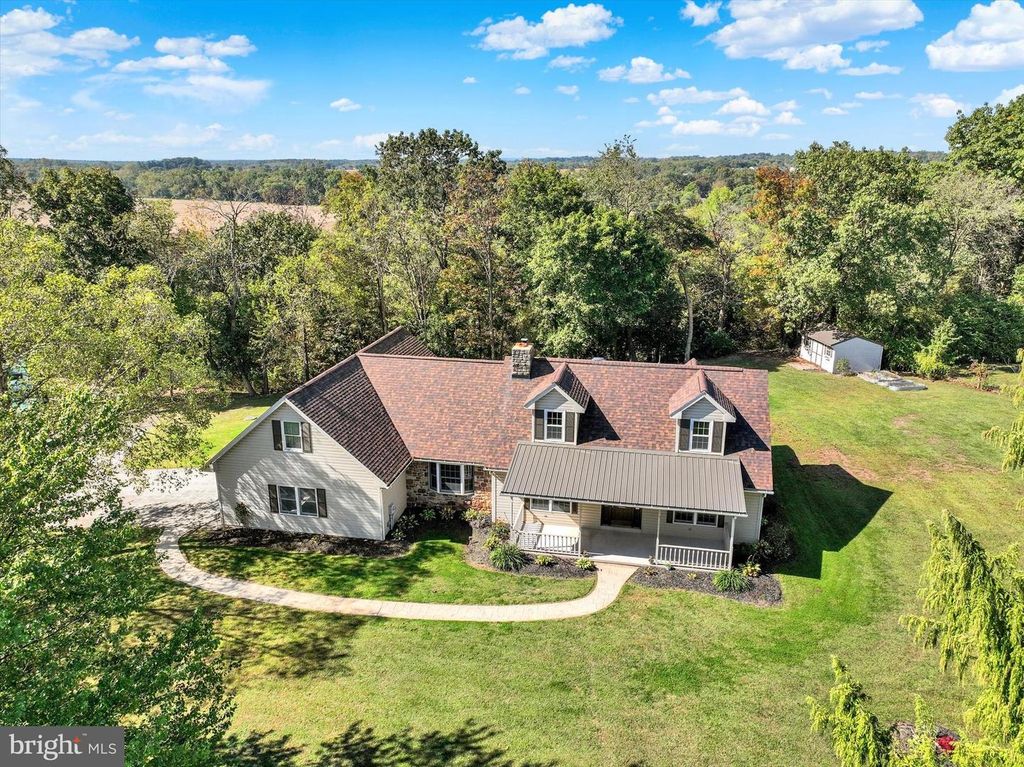 1240 GREEN RIDGE RD, East Berlin, PA 17316