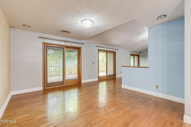 4517 Glenbrook Drive, Kingsport, TN 37664