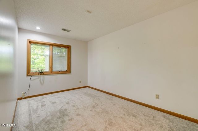 4517 Glenbrook Drive, Kingsport, TN 37664