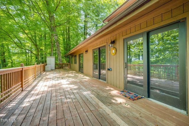 4517 Glenbrook Drive, Kingsport, TN 37664