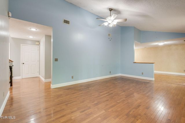 4517 Glenbrook Drive, Kingsport, TN 37664