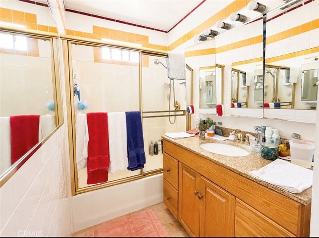 523 W 35th, Long Beach, CA 90806