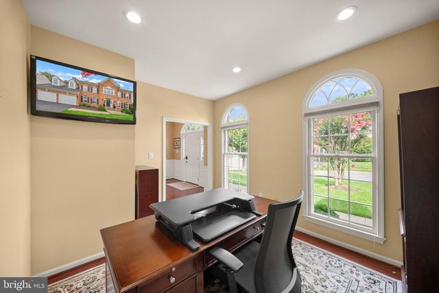 5667 LONESOME DOVE CT, Clifton, VA 20124