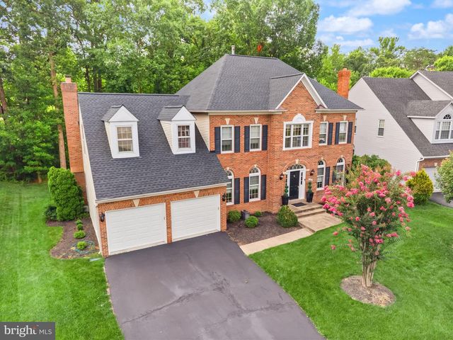5667 LONESOME DOVE CT, Clifton, VA 20124