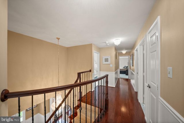 5667 LONESOME DOVE CT, Clifton, VA 20124