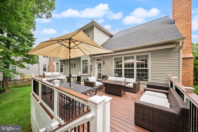 5667 LONESOME DOVE CT, Clifton, VA 20124