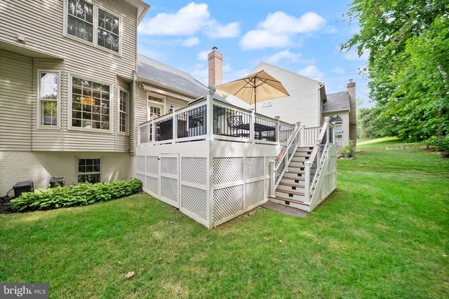 5667 LONESOME DOVE CT, Clifton, VA 20124
