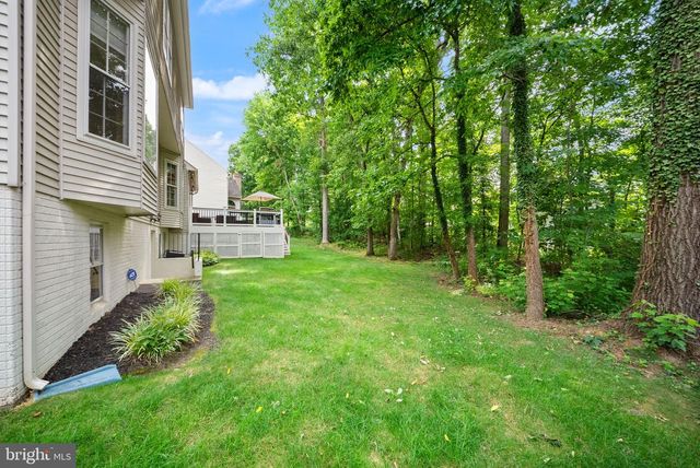 5667 LONESOME DOVE CT, Clifton, VA 20124