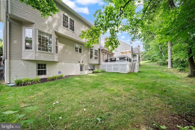 5667 LONESOME DOVE CT, Clifton, VA 20124