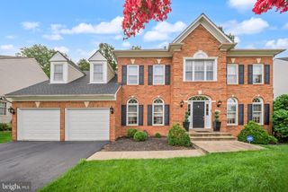 5667 LONESOME DOVE CT, Clifton, VA 20124