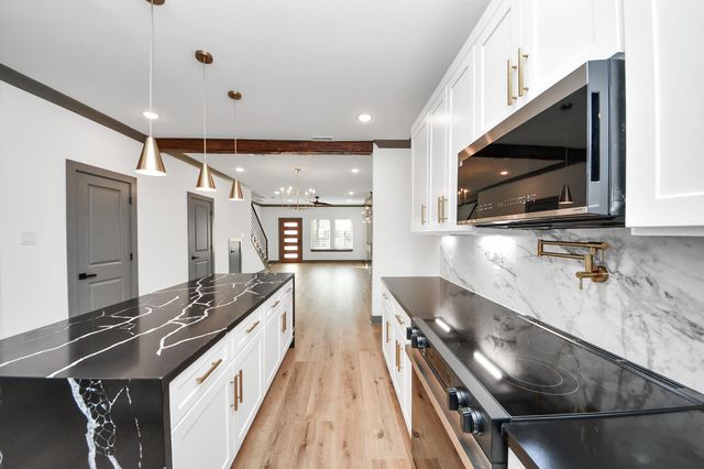 7925 Ritz Street A, Houston, TX 77028