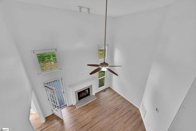 19 Parkcrest Court, Simpsonville, SC 29681