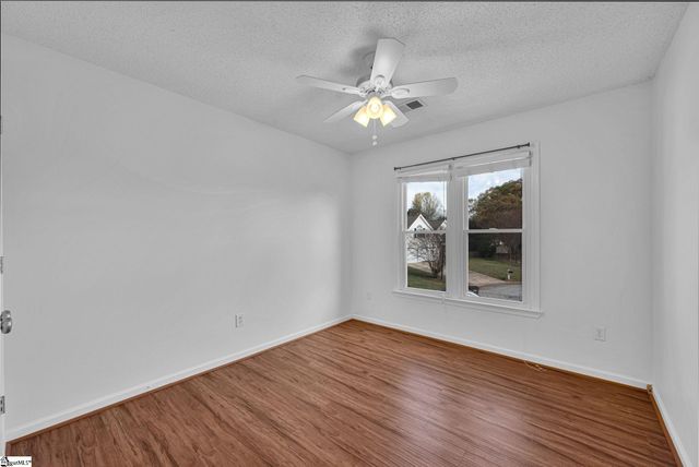 19 Parkcrest Court, Simpsonville, SC 29681