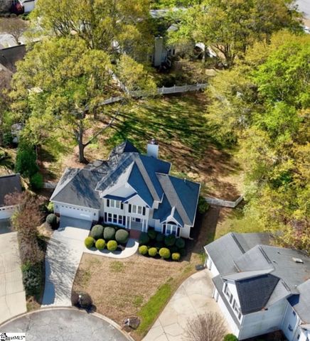 19 Parkcrest Court, Simpsonville, SC 29681