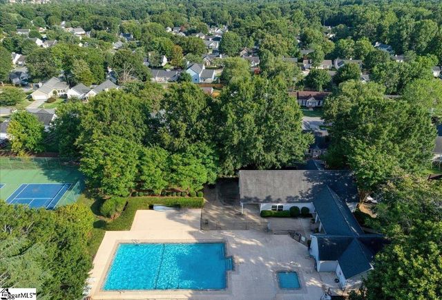 19 Parkcrest Court, Simpsonville, SC 29681